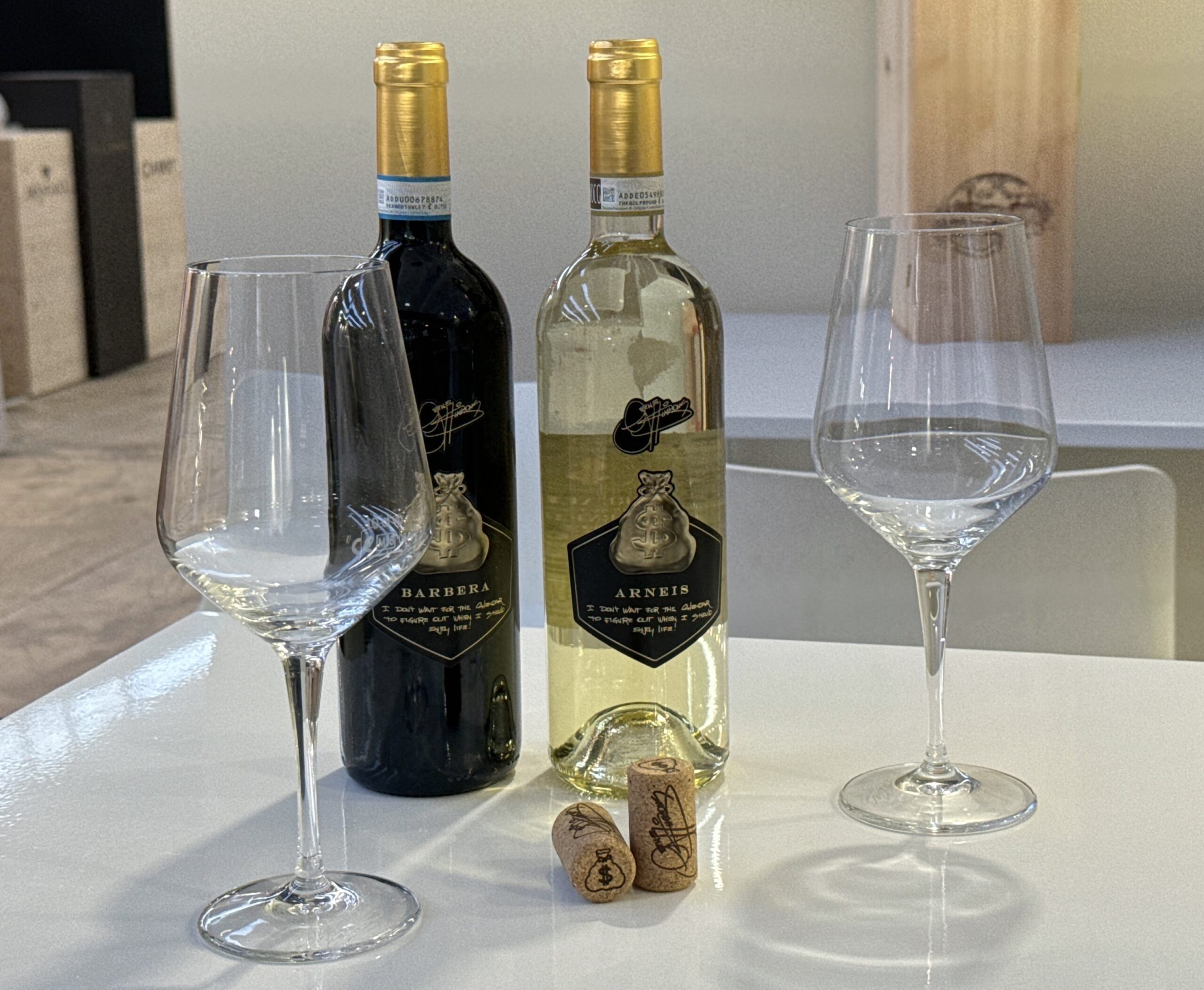 GeneSimmonsMoneyBagWine.com