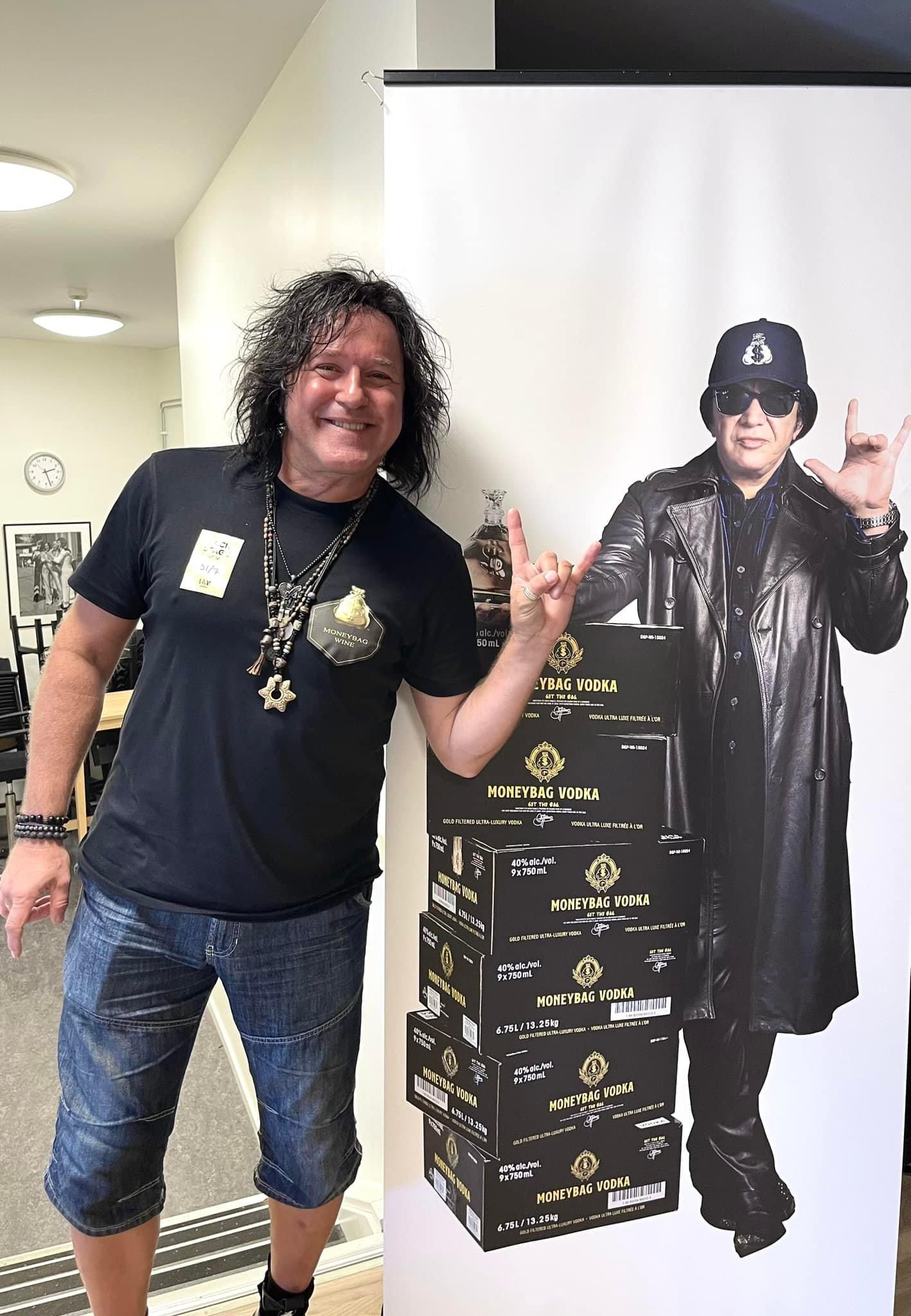 GeneSimmonsMoneyBagWine.com