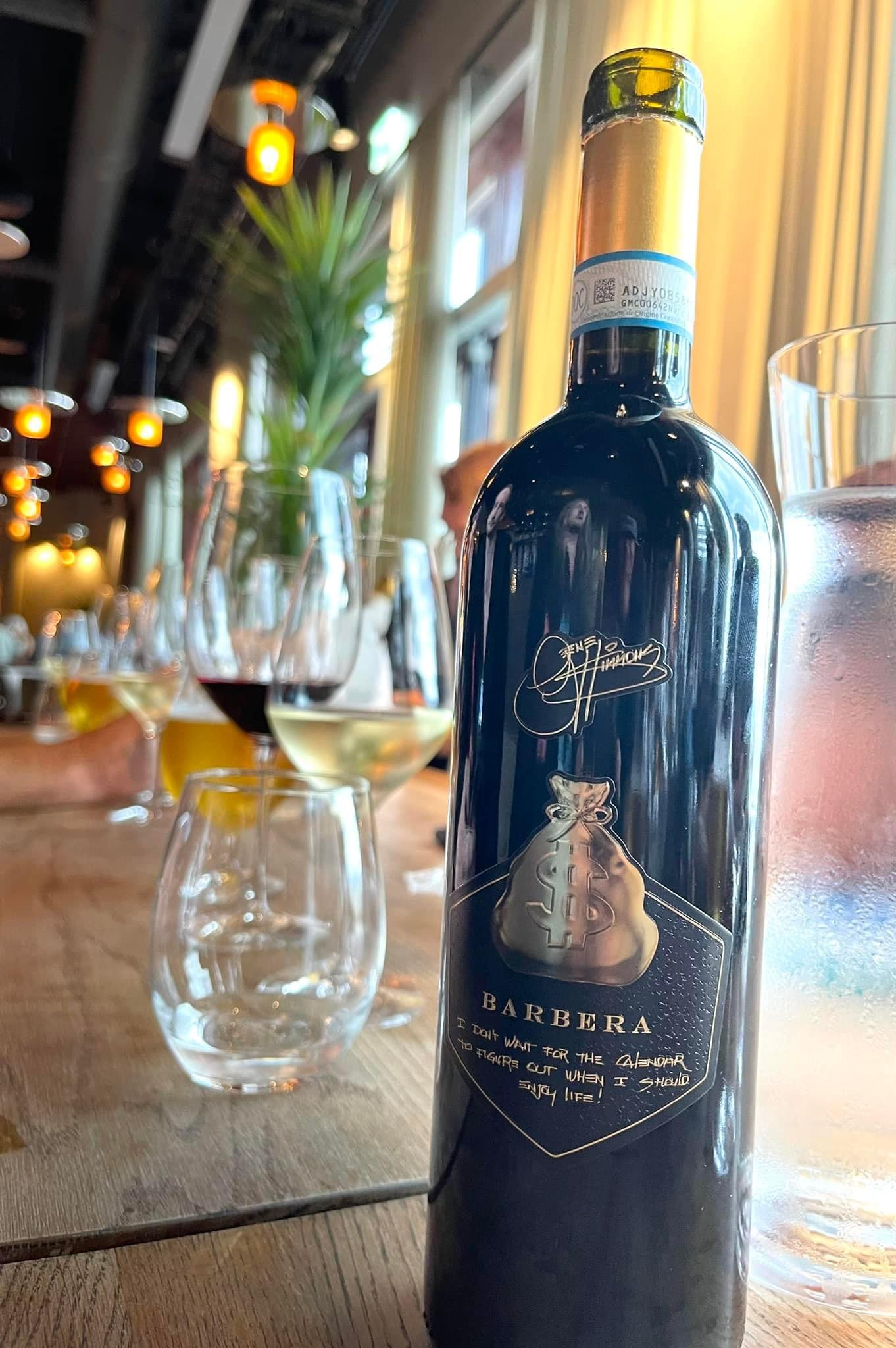 GeneSimmonsMoneyBagWine.com